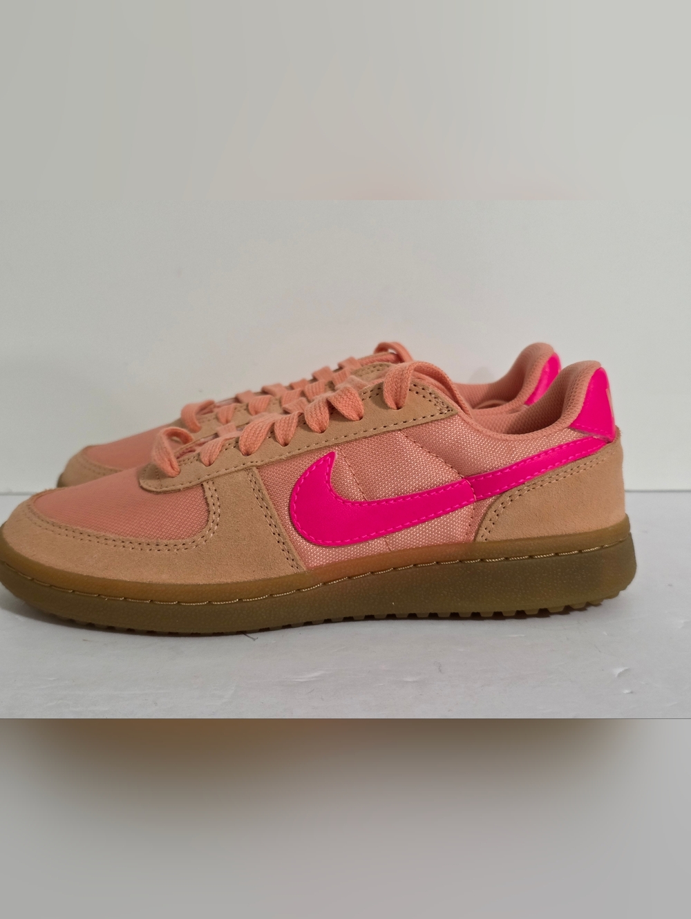 Nike Peach and Hot Pink Low-Top Sneakers